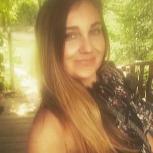 Meet your Posher, Paige